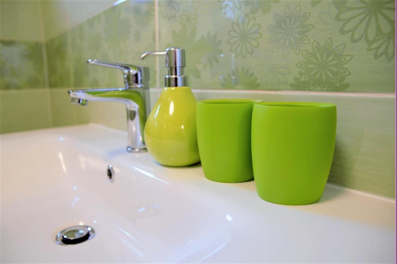 Amaryllis Residence, Apartment Diana & Deluxe Rooms With Shared Kitchen เวลิโลชิน ภายนอก รูปภาพ